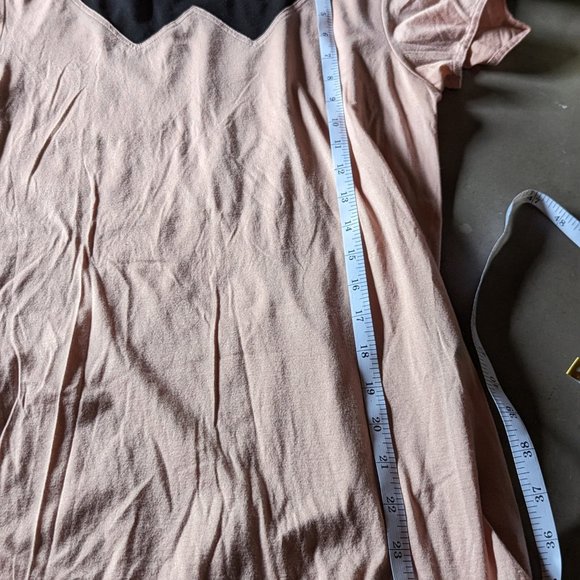 Marc Jacobs Pink and Black Top - Picture 10 of 16